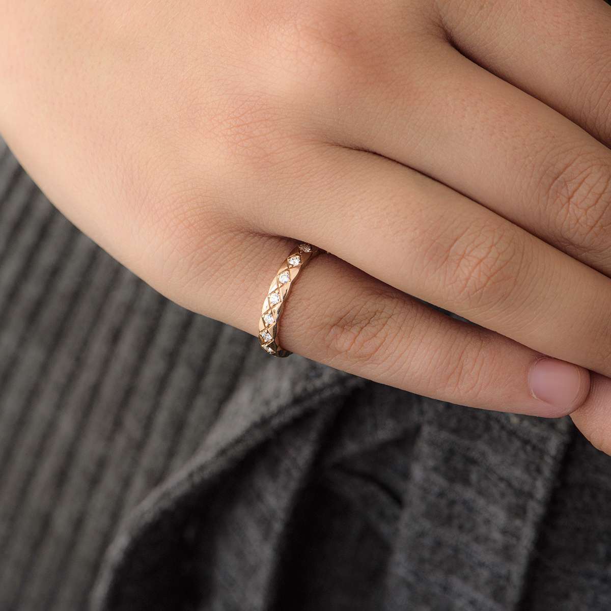 Chanel Beige / Rose Gold Coco Crush Ring J11786